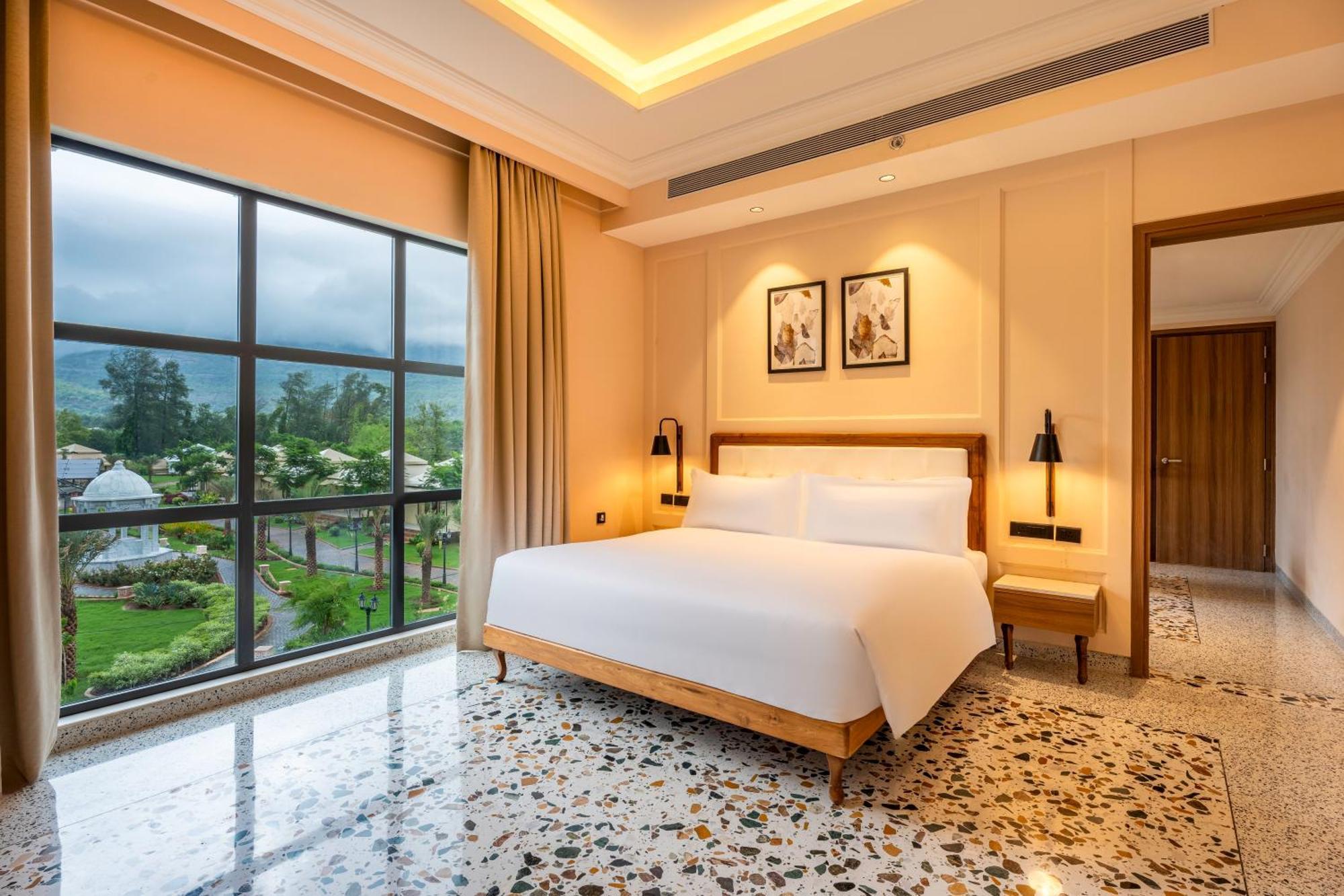 Radisson Blu Plaza Resort & Convention Centre Karjat Exterior photo